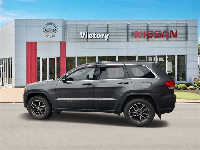 used 2017 Jeep Grand Cherokee car, priced at $18,055