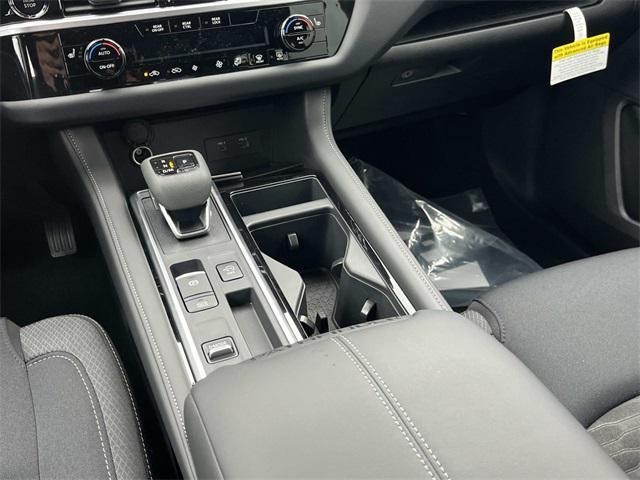 new 2025 Nissan Pathfinder car, priced at $34,490