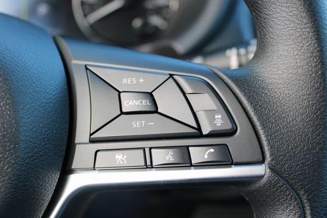 used 2024 Nissan Kicks car