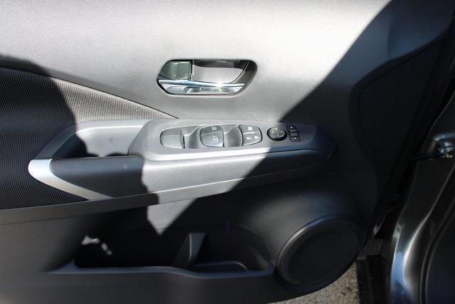 used 2024 Nissan Kicks car