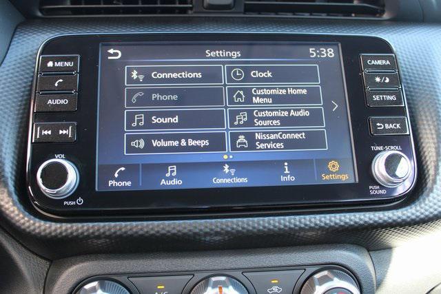 used 2024 Nissan Kicks car