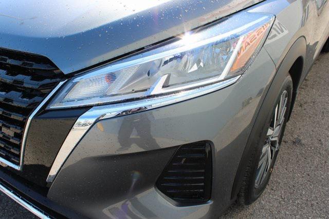 used 2024 Nissan Kicks car
