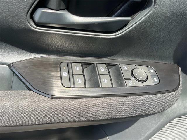 new 2025 Nissan Kicks car, priced at $22,083