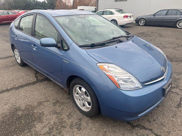 used 2007 Toyota Prius car, priced at $6,500