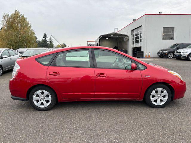 used 2007 Toyota Prius car, priced at $6,500