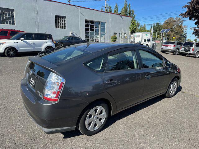 used 2007 Toyota Prius car, priced at $7,000