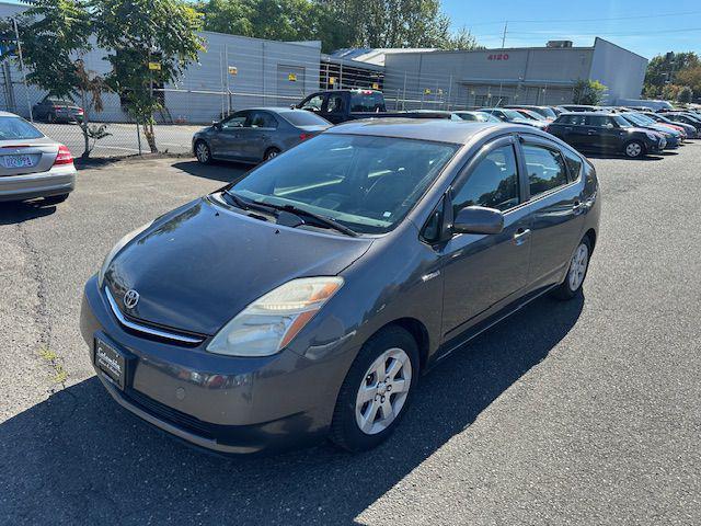 used 2007 Toyota Prius car, priced at $7,000