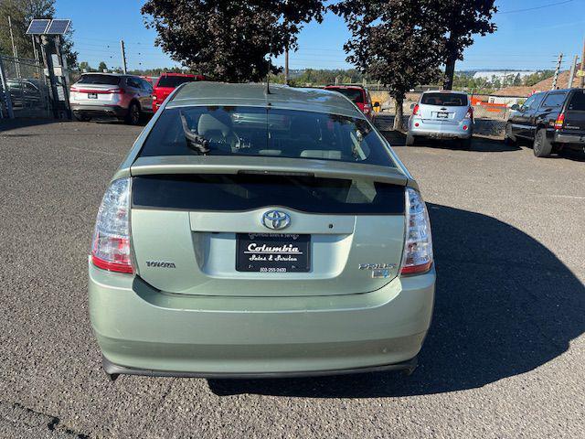 used 2007 Toyota Prius car, priced at $3,950