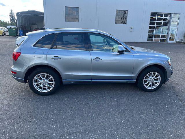 used 2011 Audi Q5 car, priced at $9,500