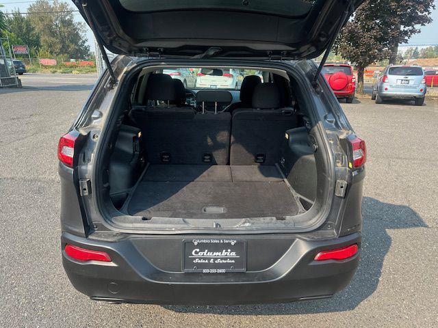 used 2017 Jeep Cherokee car, priced at $11,995