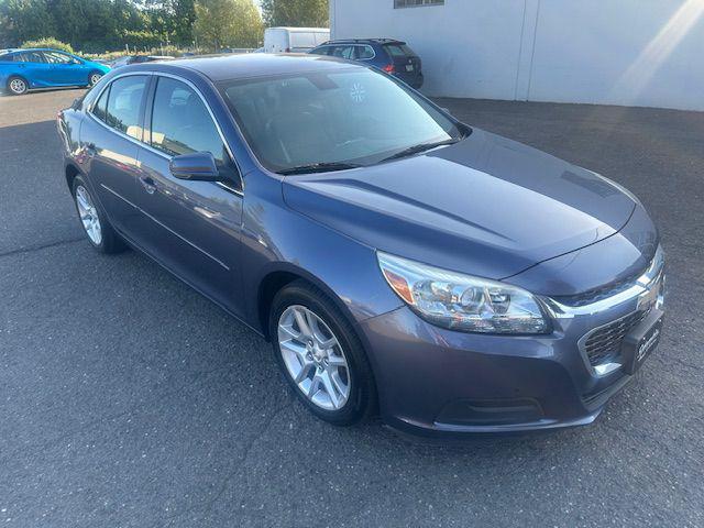 used 2015 Chevrolet Malibu car, priced at $11,900