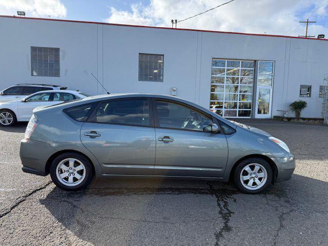 used 2004 Toyota Prius car, priced at $5,000