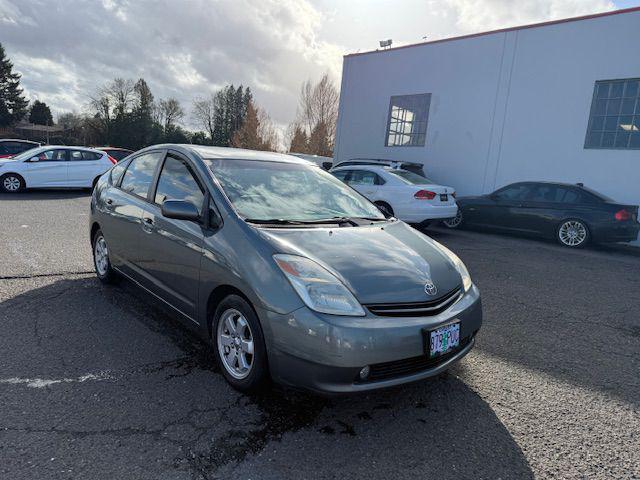 used 2004 Toyota Prius car, priced at $5,000