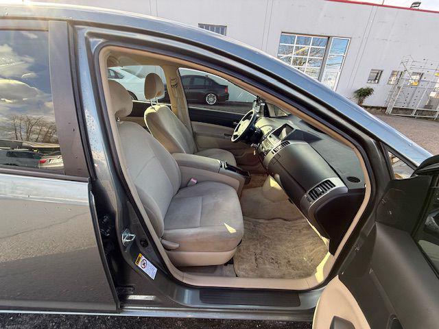 used 2004 Toyota Prius car, priced at $5,000