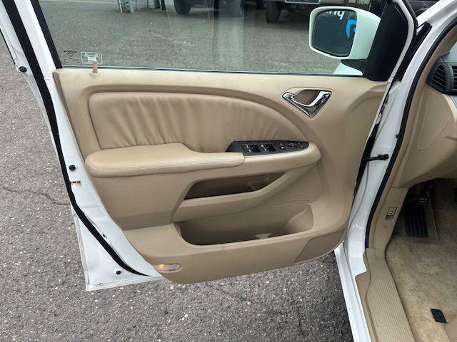 used 2006 Honda Odyssey car, priced at $3,400