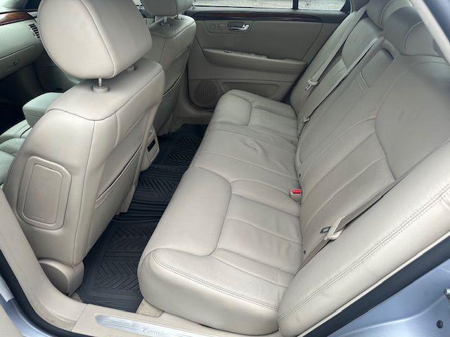 used 2006 Cadillac DTS car, priced at $5,900
