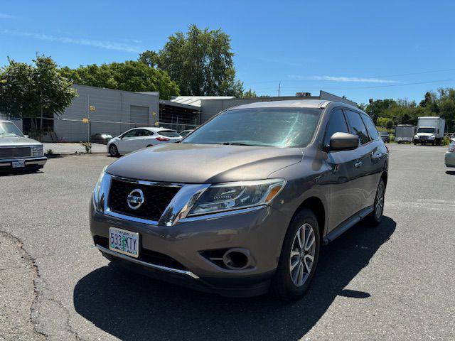 used 2014 Nissan Pathfinder car, priced at $7,500