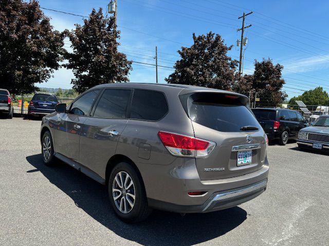 used 2014 Nissan Pathfinder car, priced at $7,500