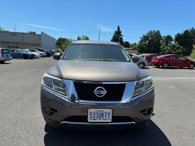 used 2014 Nissan Pathfinder car, priced at $7,500