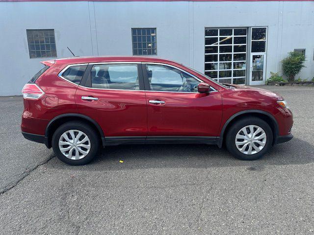used 2015 Nissan Rogue car, priced at $9,995