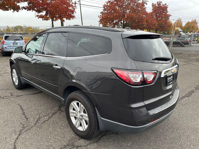 used 2014 Chevrolet Traverse car, priced at $9,995