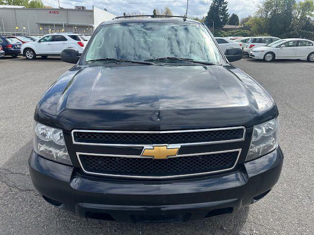 used 2014 Chevrolet Suburban car, priced at $7,900
