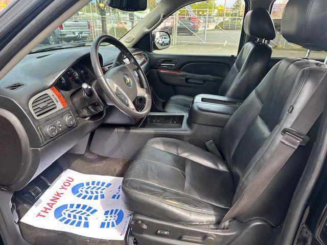 used 2014 Chevrolet Suburban car, priced at $7,900