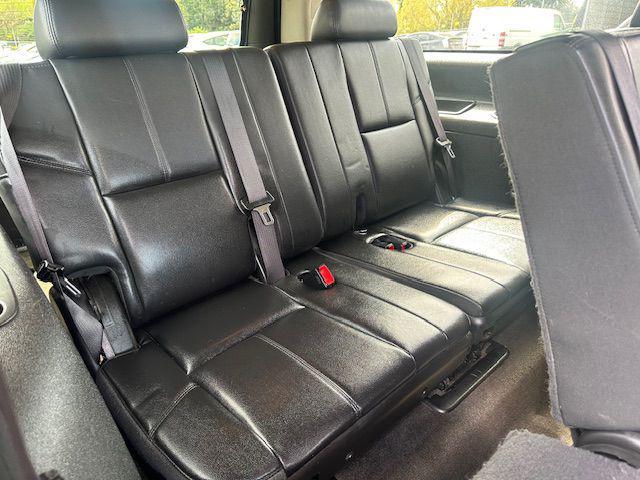 used 2014 Chevrolet Suburban car, priced at $7,900