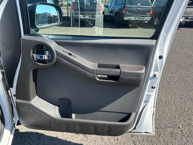 used 2006 Nissan Xterra car, priced at $2,995