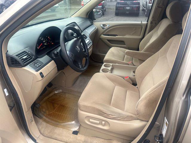 used 2006 Honda Odyssey car, priced at $3,500