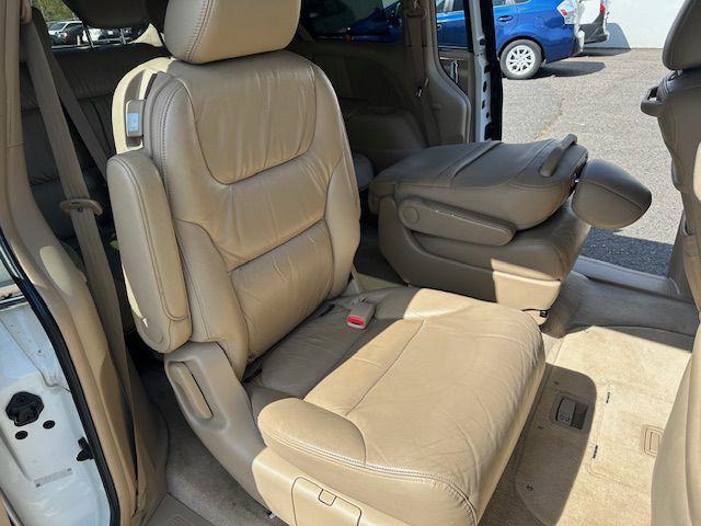 used 2006 Honda Odyssey car, priced at $2,900