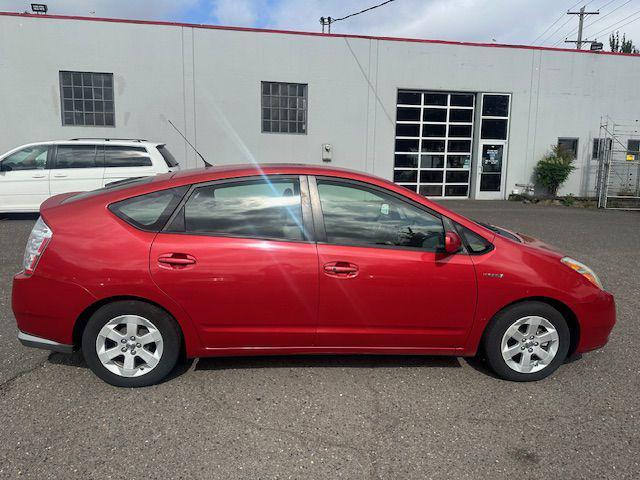used 2007 Toyota Prius car, priced at $4,995
