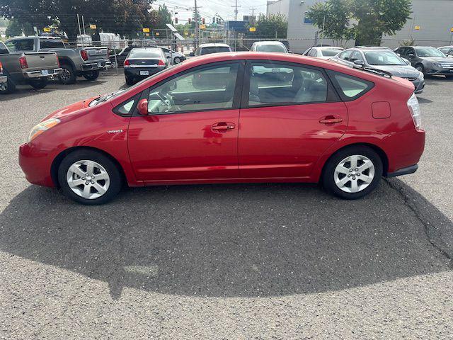 used 2007 Toyota Prius car, priced at $4,995