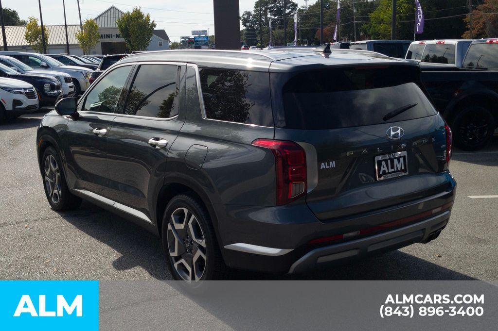 used 2024 Hyundai Palisade car, priced at $31,920
