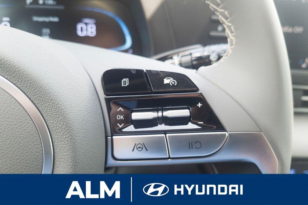 new 2025 Hyundai Elantra car, priced at $23,012