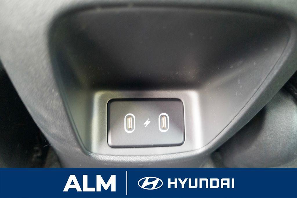 new 2025 Hyundai Elantra car, priced at $22,911