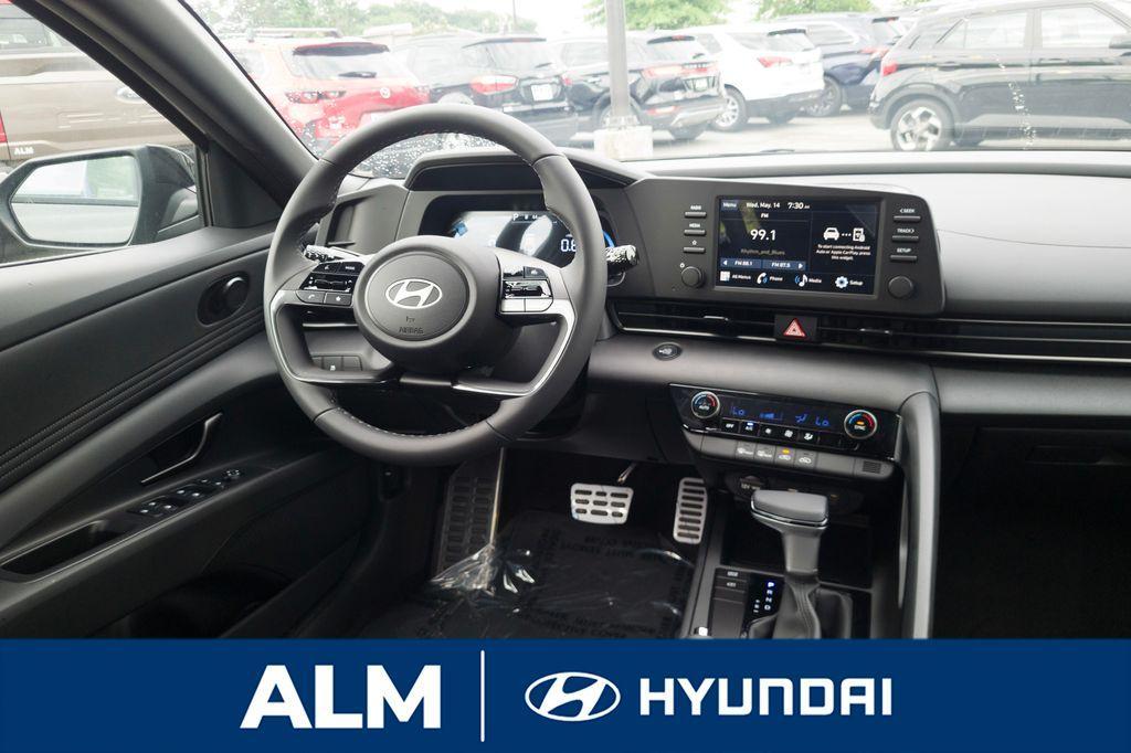 new 2025 Hyundai Elantra car, priced at $22,911