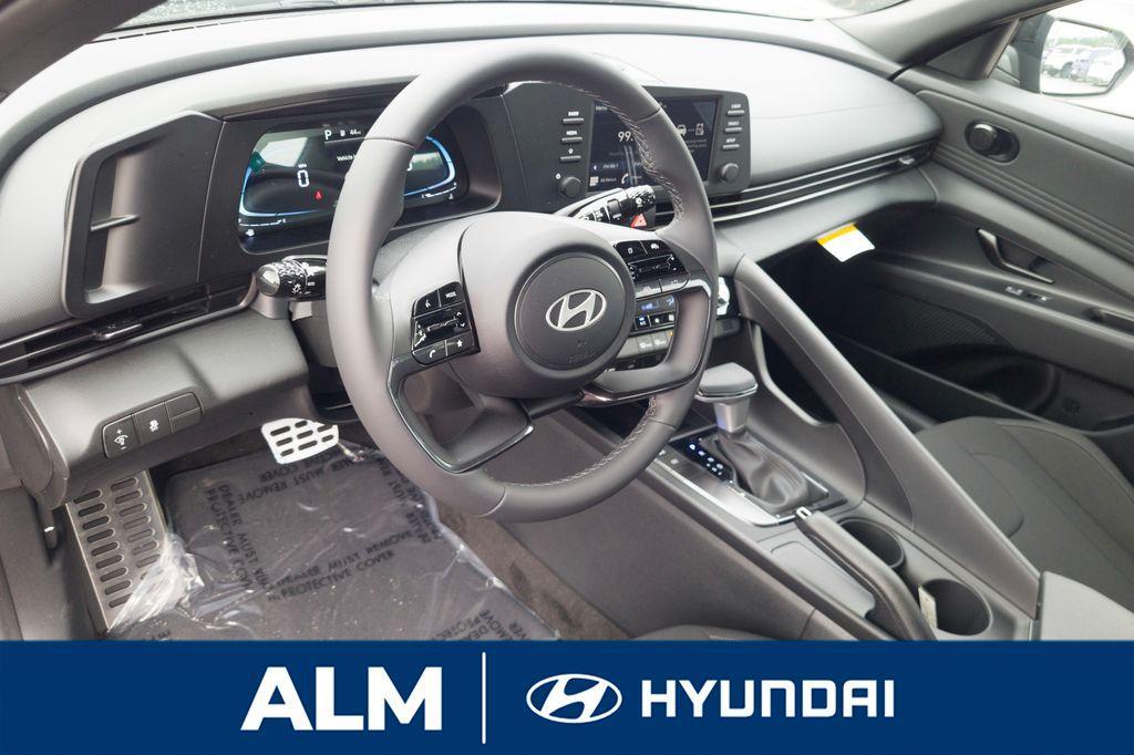 new 2025 Hyundai Elantra car, priced at $22,911