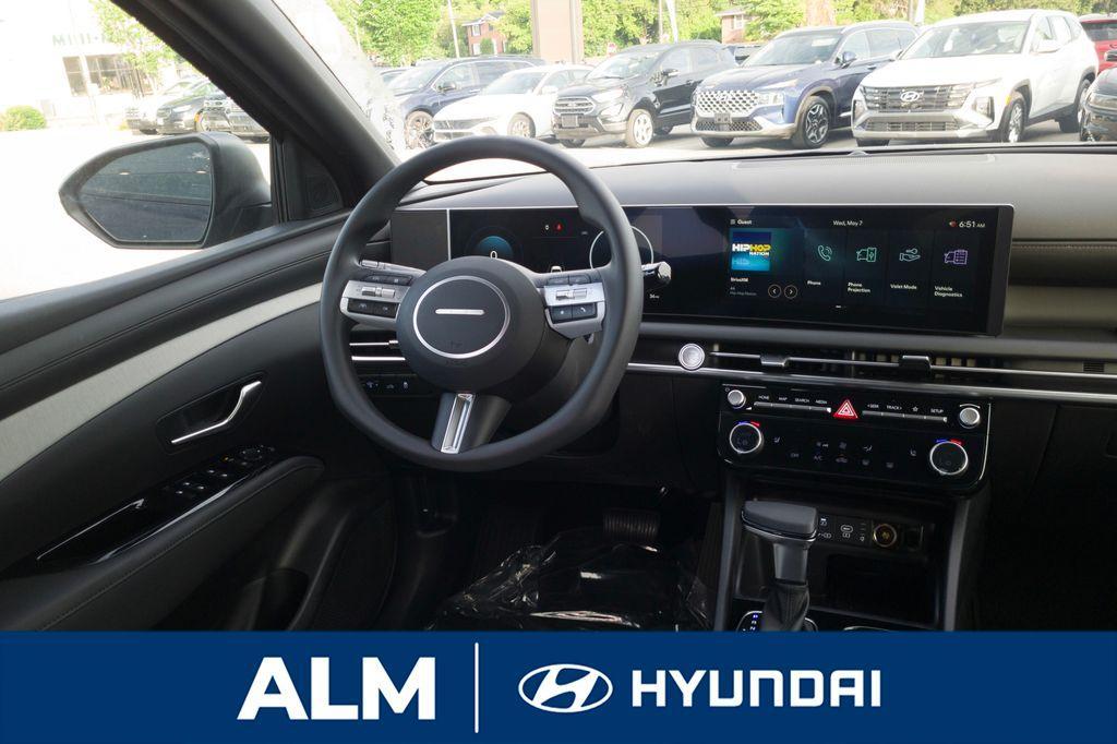 new 2025 Hyundai SANTA CRUZ car, priced at $30,815