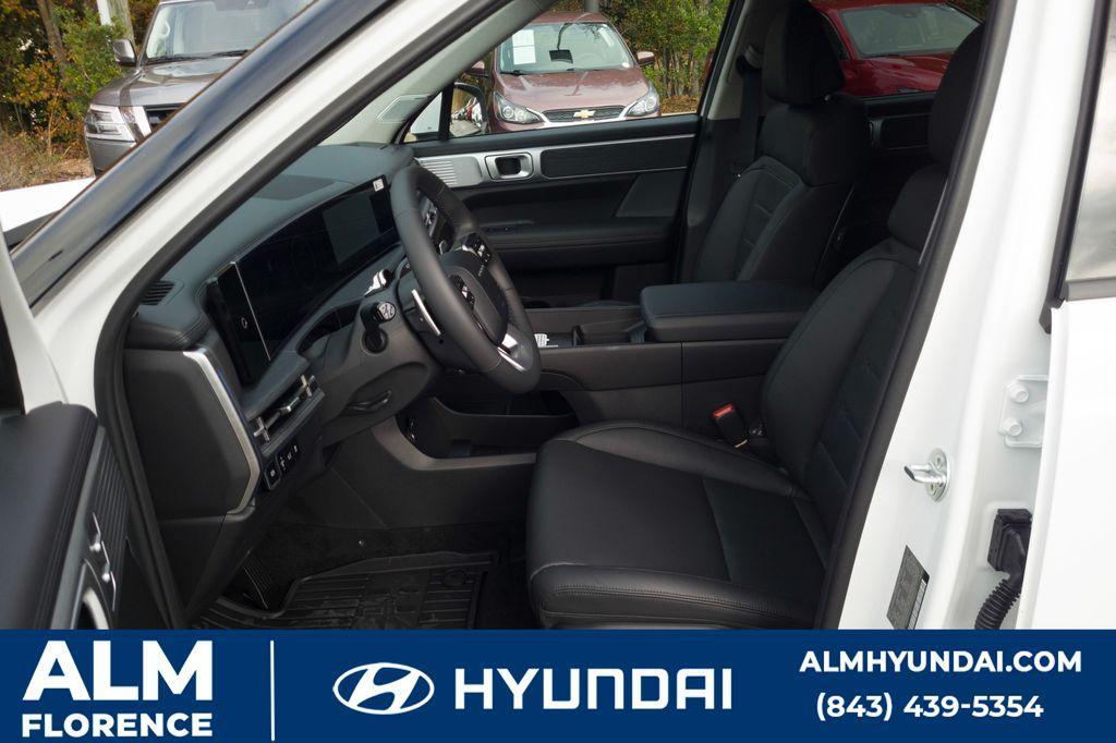 new 2025 Hyundai Santa Fe HEV car, priced at $44,995