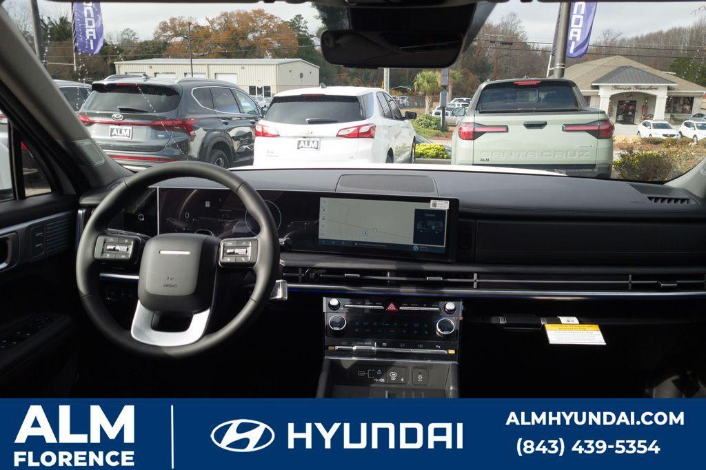 new 2025 Hyundai Santa Fe HEV car, priced at $44,995