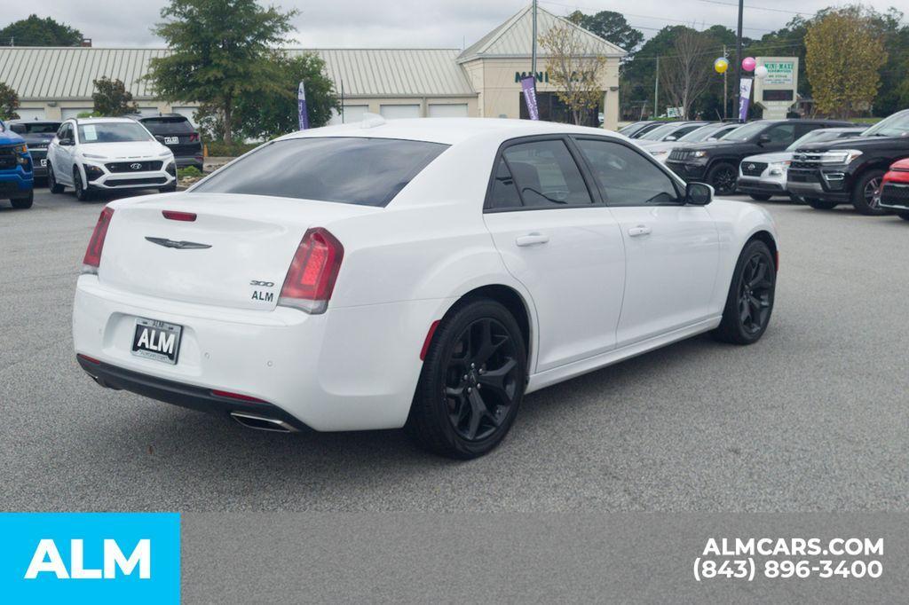 used 2022 Chrysler 300 car, priced at $22,920