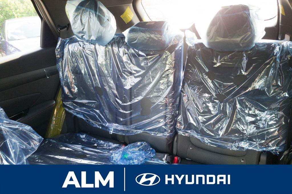 new 2025 Hyundai TUCSON Hybrid car, priced at $36,995