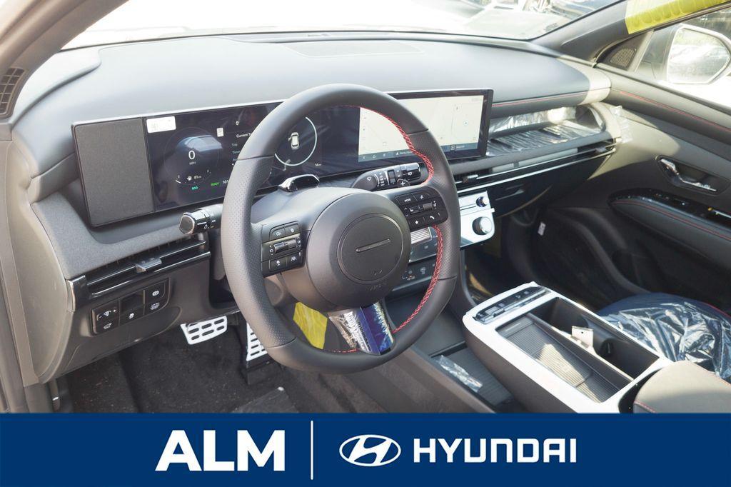 new 2025 Hyundai TUCSON Hybrid car, priced at $36,995