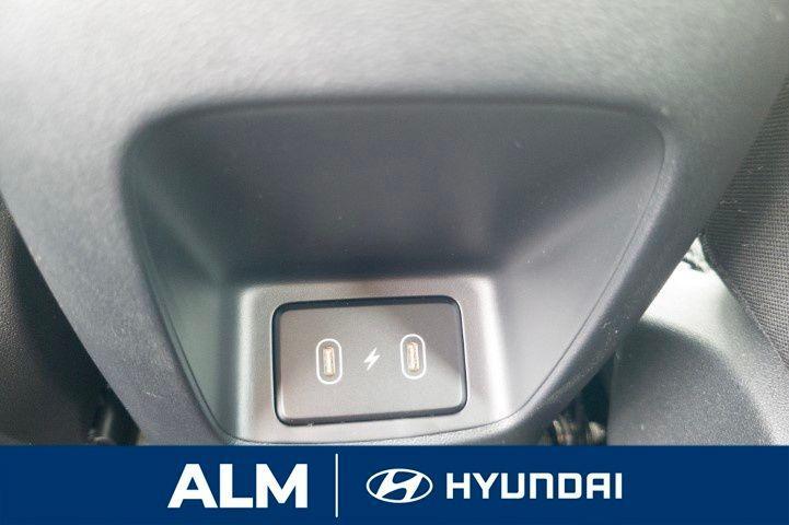 new 2025 Hyundai Elantra car, priced at $22,319