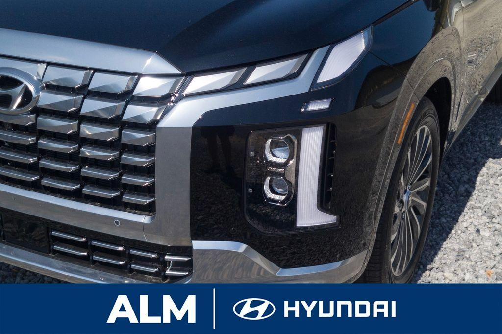 new 2025 Hyundai Santa Fe car, priced at $44,889