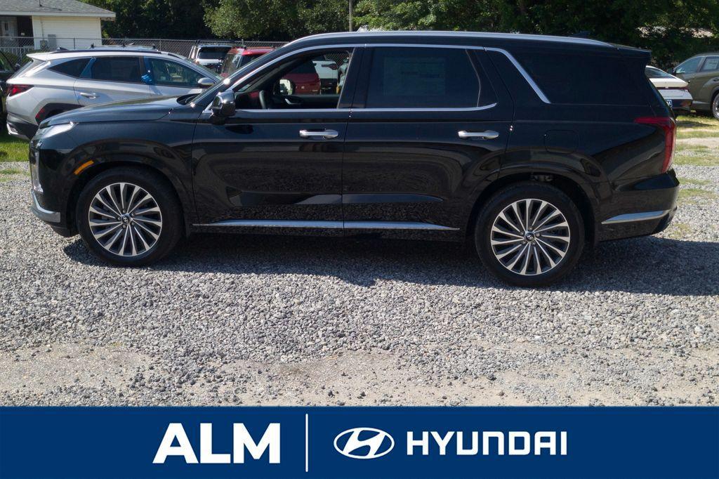 new 2025 Hyundai Santa Fe car, priced at $44,889