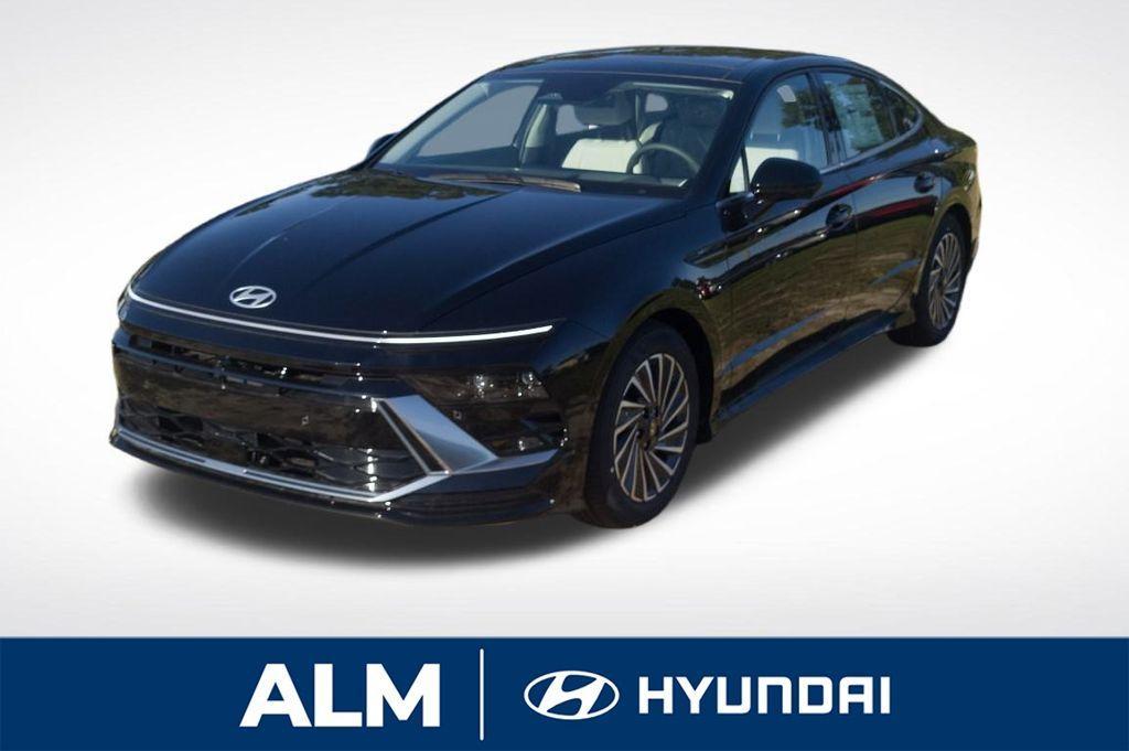 new 2025 Hyundai Sonata Hybrid car, priced at $33,996