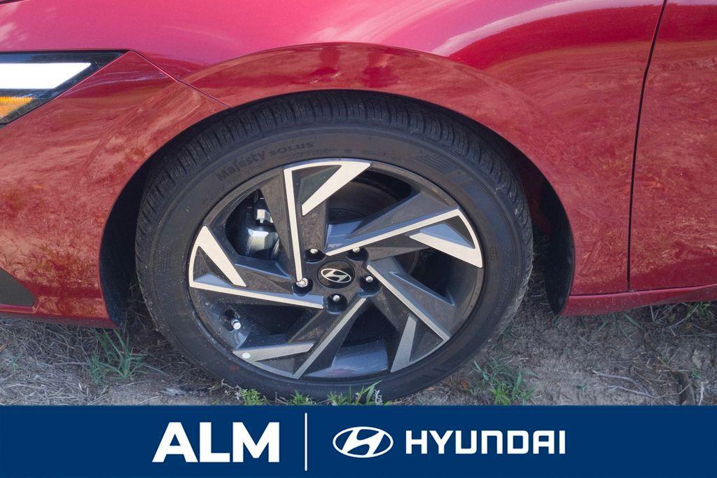 new 2025 Hyundai Elantra car, priced at $21,995