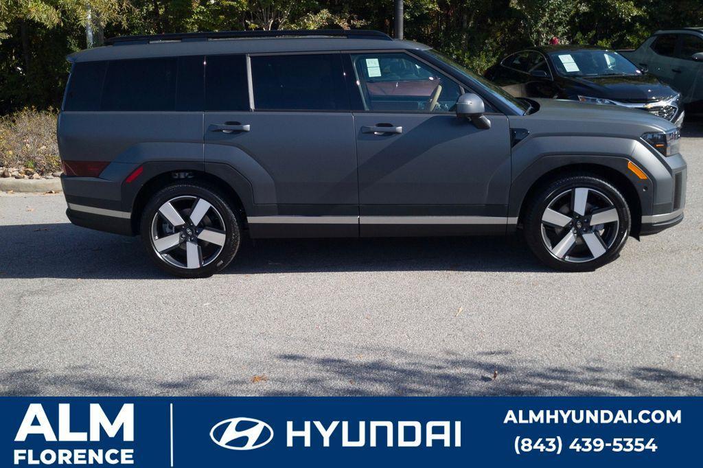 new 2025 Hyundai Santa Fe HEV car, priced at $44,995